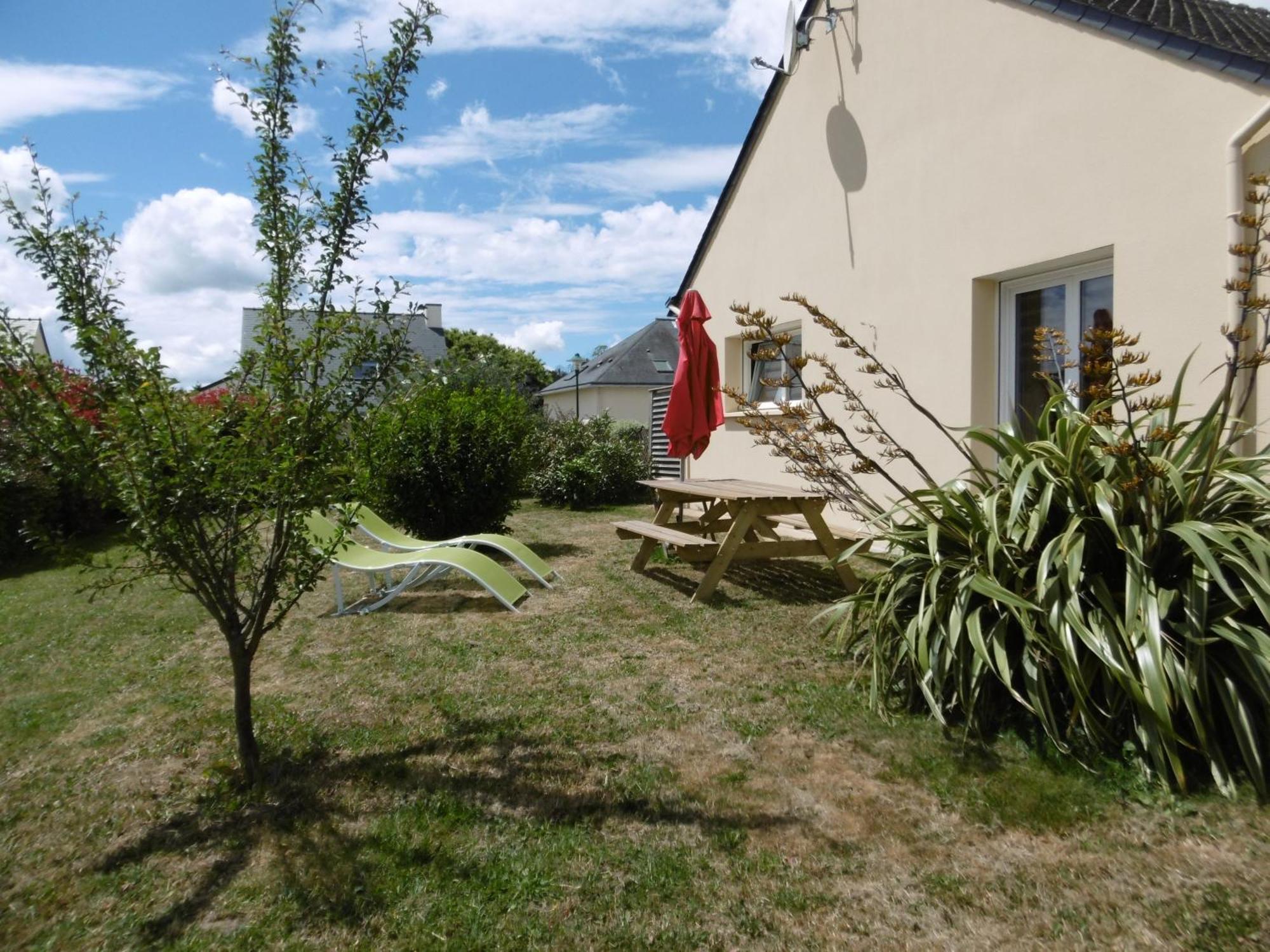 Maison d'Hôtes La Marie Pierre Pluherlin Extérieur photo